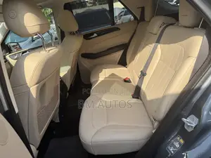 Mercedes-Benz GLE-Class 2017 Gray