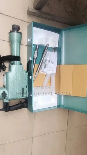 2100w Massaki Demolition Breaker