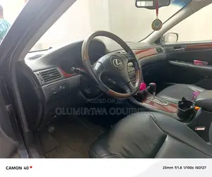 Lexus ES 300 2005 Black