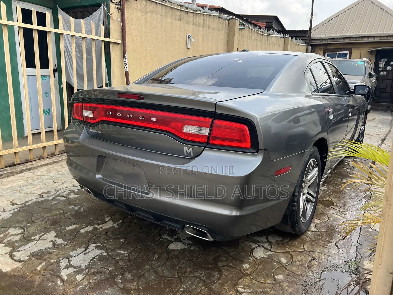 Dodge Charger SE 2013 Gray