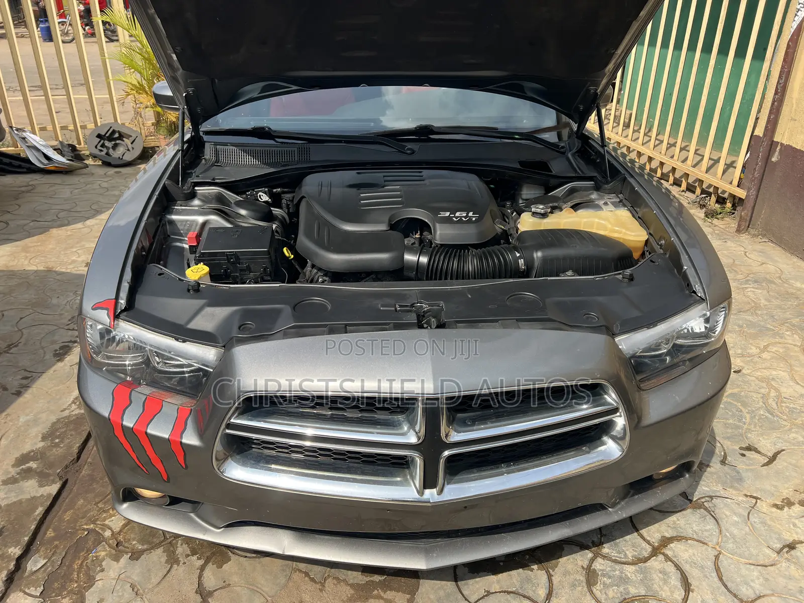 Dodge Charger SE 2013 Gray