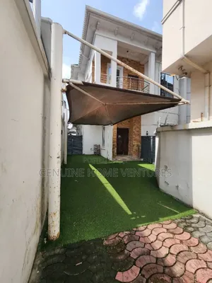 4bdrm Duplex in Chevron for rent