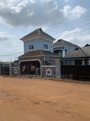 Furnished 4bdrm Duplex in Gberigbe for sale
