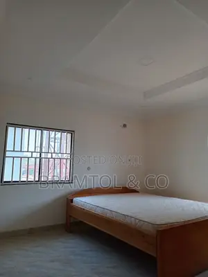 3bdrm Block of Flats in Wuse 2 for rent