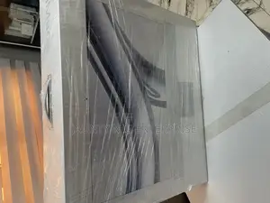 New Desktop Computer Apple iMac M3 16GB Apple M3 SSD 512GB