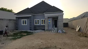 3bdrm House in Maiduguri for sale