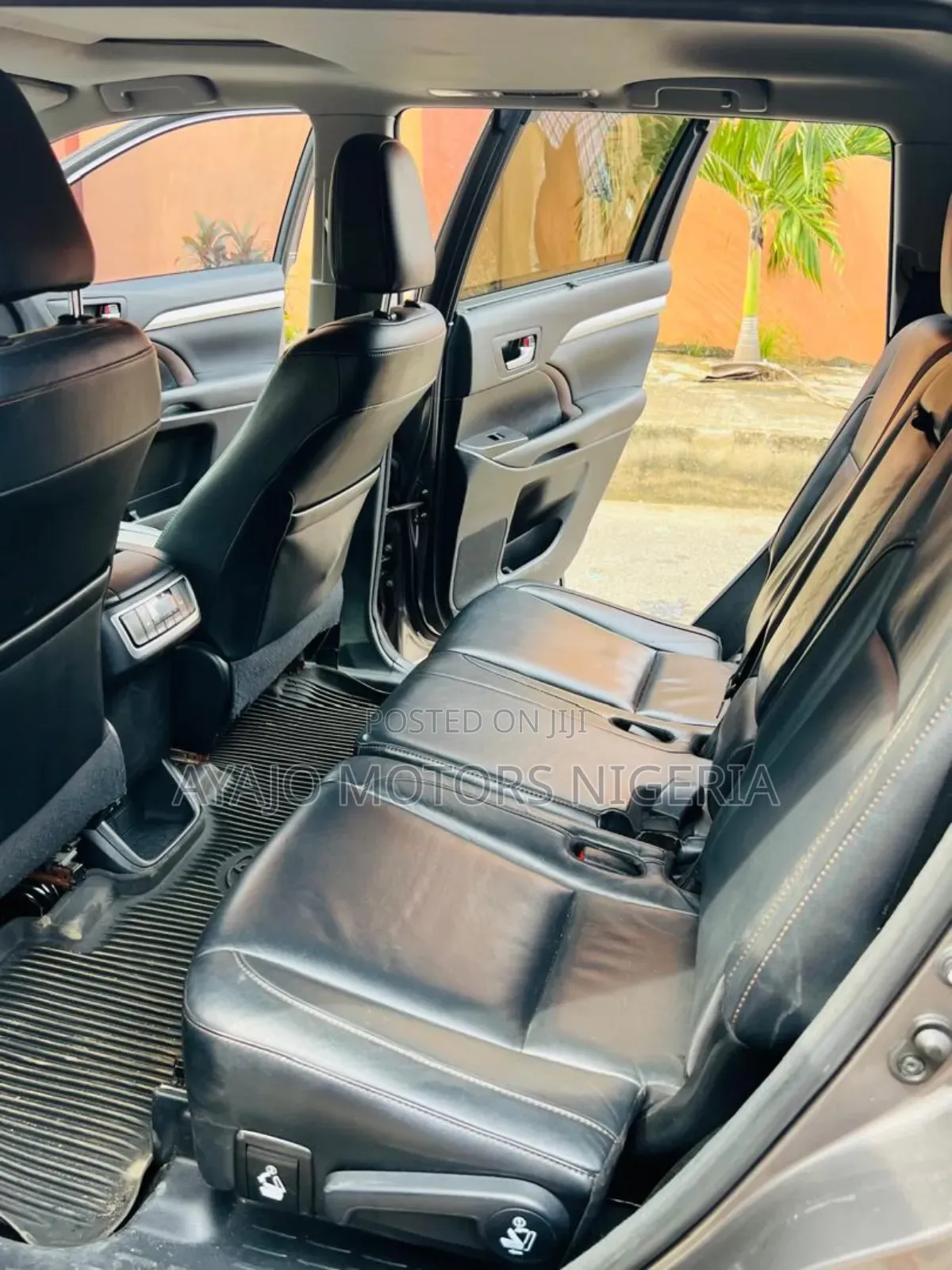 Toyota Highlander 2017 Brown