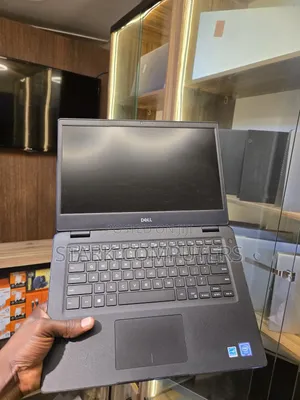 Laptop Dell Wyse 5470 8GB Intel Celeron SSHD+SSD 128GB