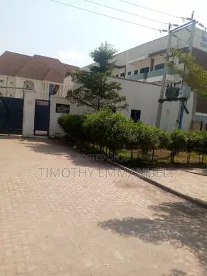 4bdrm Duplex in Durumi Opposite for sale
