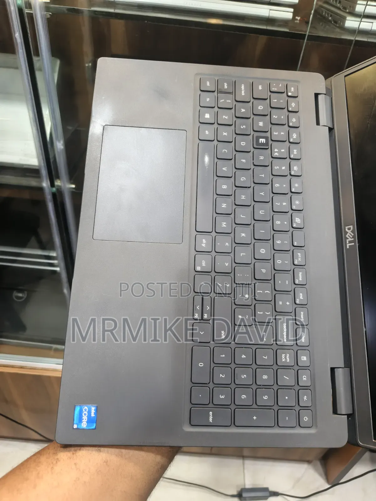 Laptop Dell Latitude 3520 8GB Intel Core I5 SSD 512GB