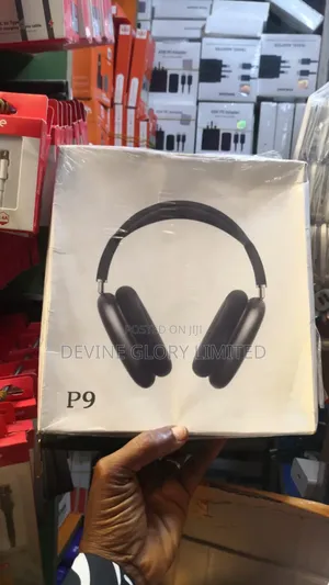P9 Wireless Bluetooth Over-Ear Headset – Stereo Sound