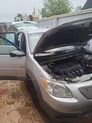 Pontiac Vibe AWD 2006 Silver