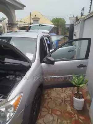 Pontiac Vibe AWD 2006 Silver