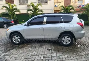 Toyota RAV4 2008 Silver