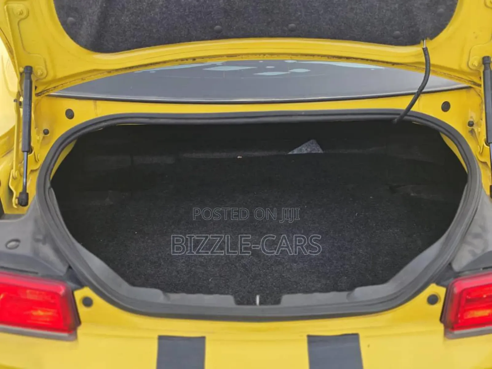 Chevrolet Camaro 2015 Yellow