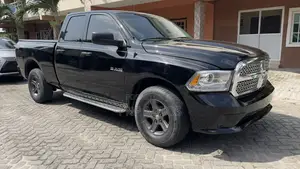 Dodge RAM 1500 Crew Cab 2010 Black