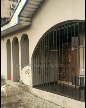 3bdrm Bungalow in Ekpan, Warri for sale