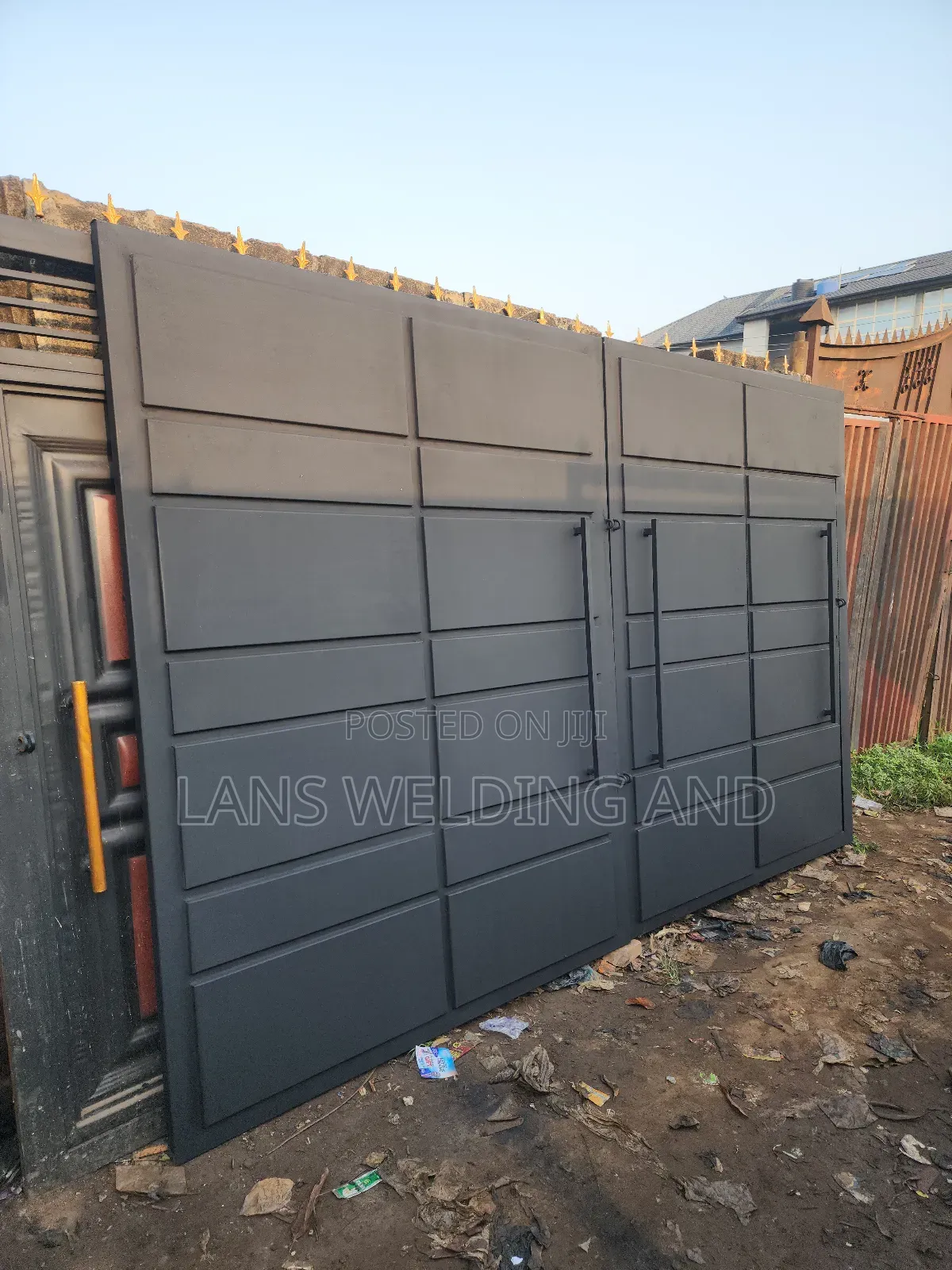 Simple Design Gate