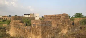 Uncompleted 2bedroom Flat