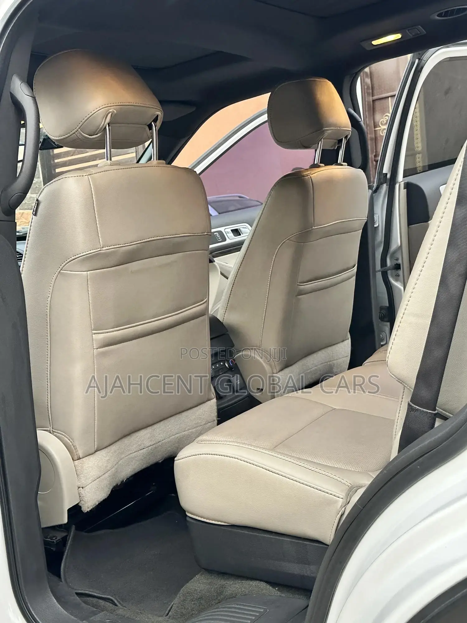 Ford Explorer 2013 White