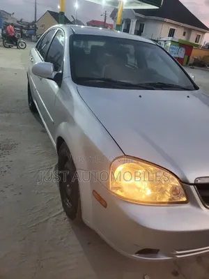 Suzuki Forenza Convenience 2007 Silver