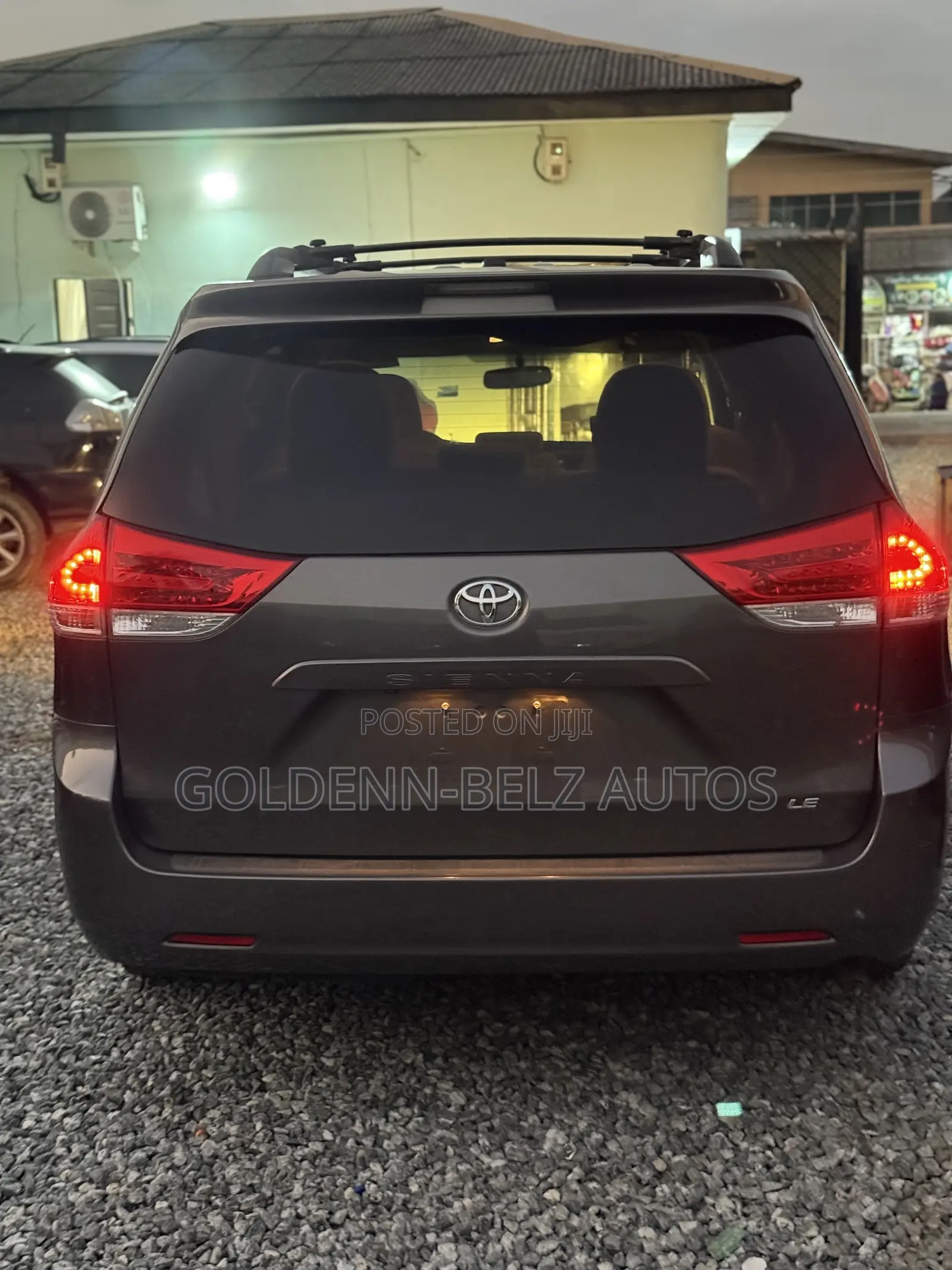 Toyota Sienna 2012 Gray