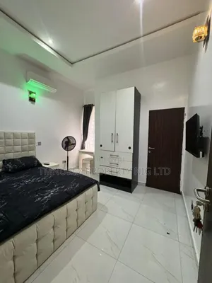 Furnished Studio Apartment in Orchil Road, Chevron for rent