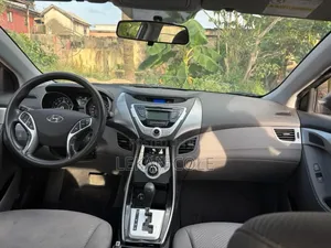 Hyundai Elantra GLS 2011 Gray