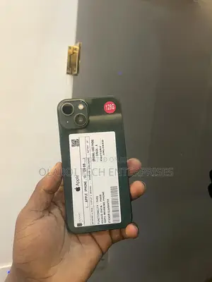 Apple iPhone 13 128 GB Green