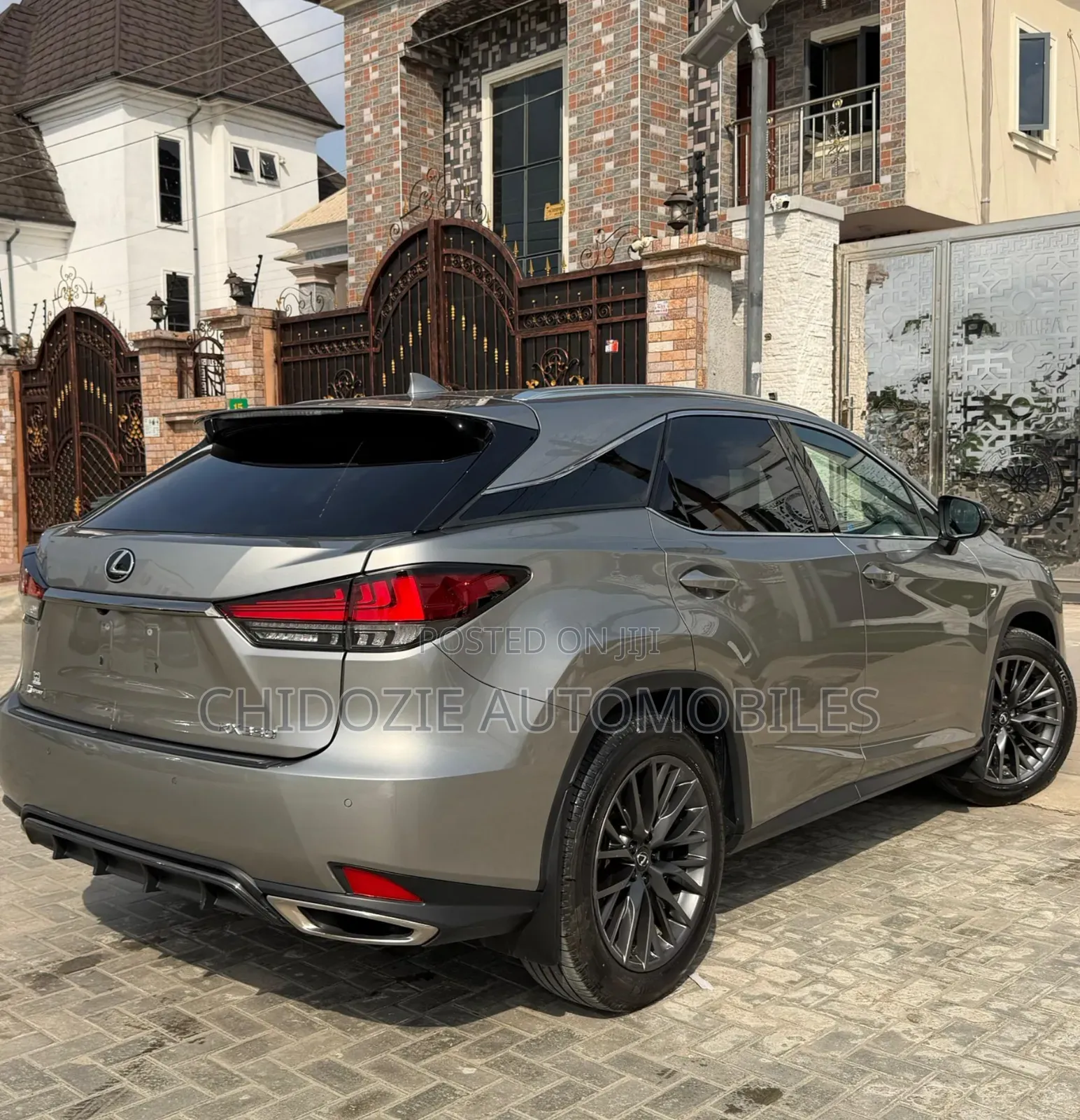 Lexus RX 2022 Gray