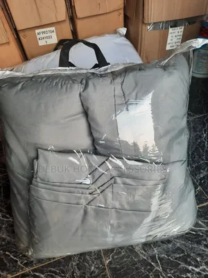 7 by 7 Duvet Set (Grey Colour)
