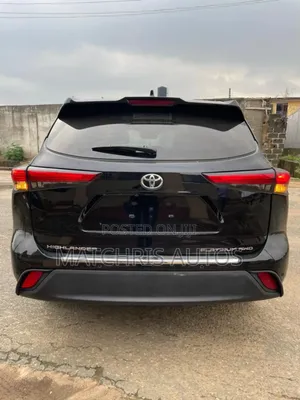 Toyota Highlander Platinum AWD 2023 Black