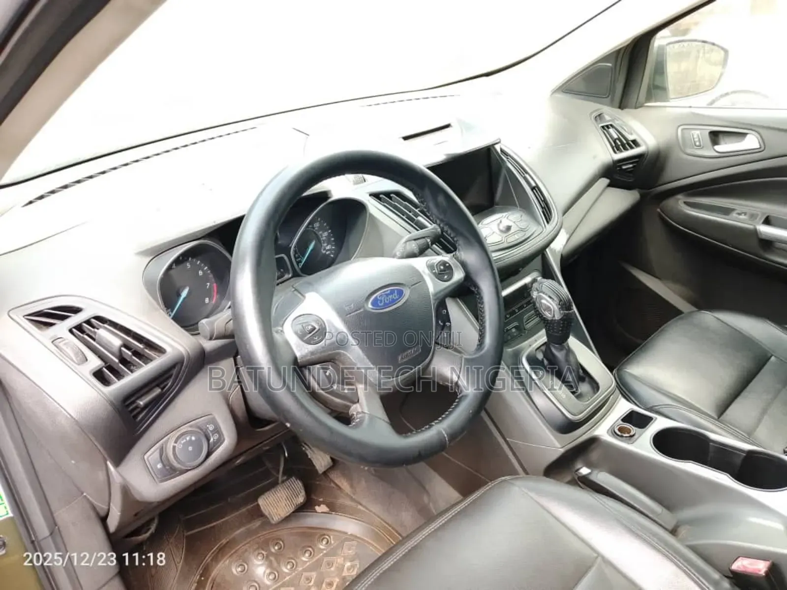 Ford Escape SE 2013 Gold