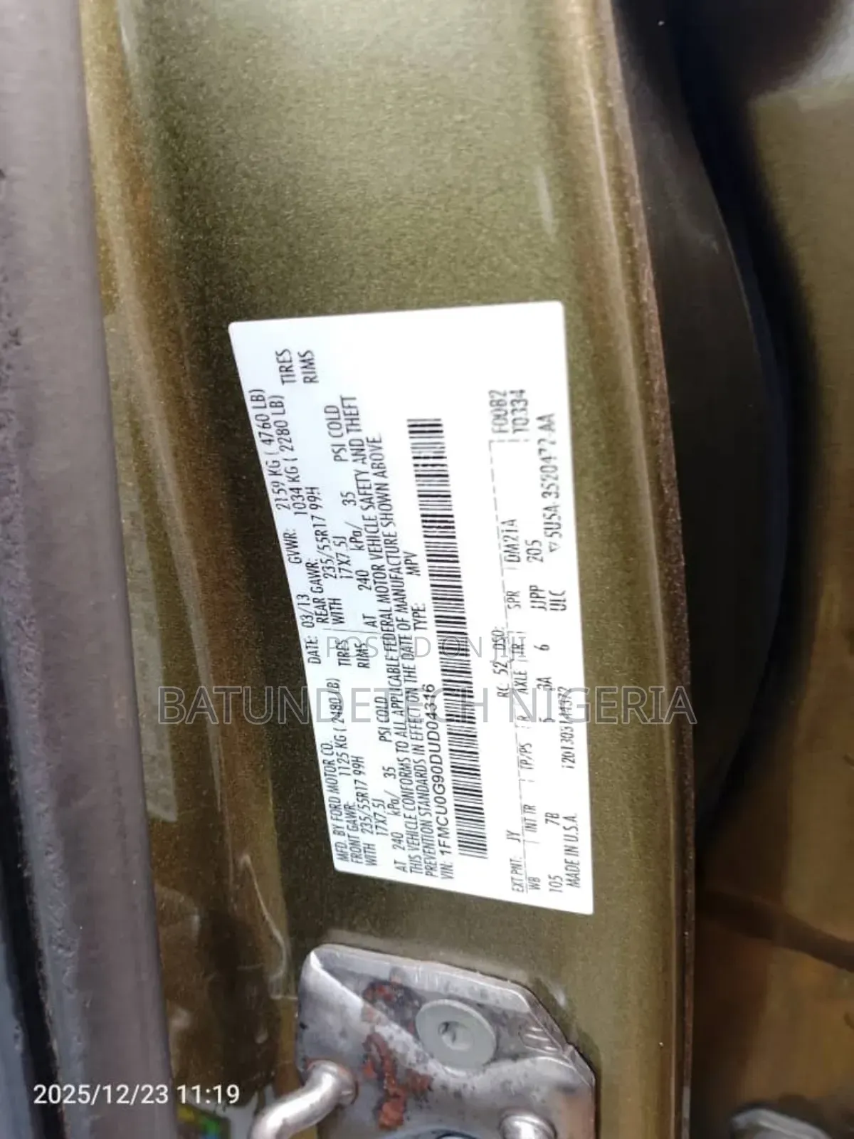 Ford Escape SE 2013 Gold