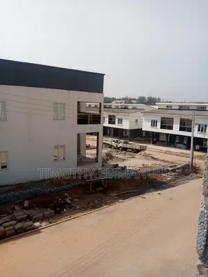 3bdrm Duplex in Durumi for sale