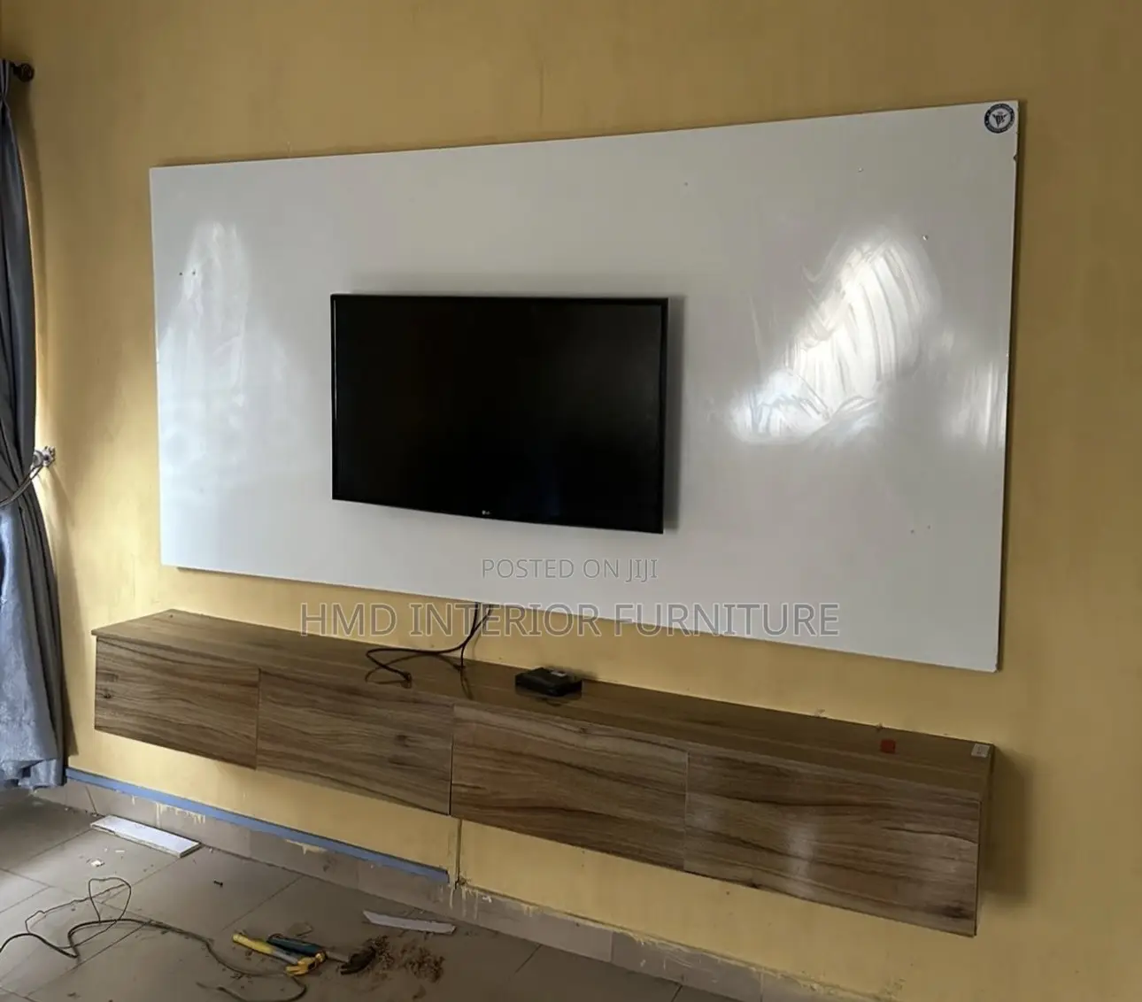 Tv Console 6ft