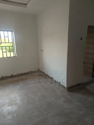 1bdrm Apartment in Ilesa for rent