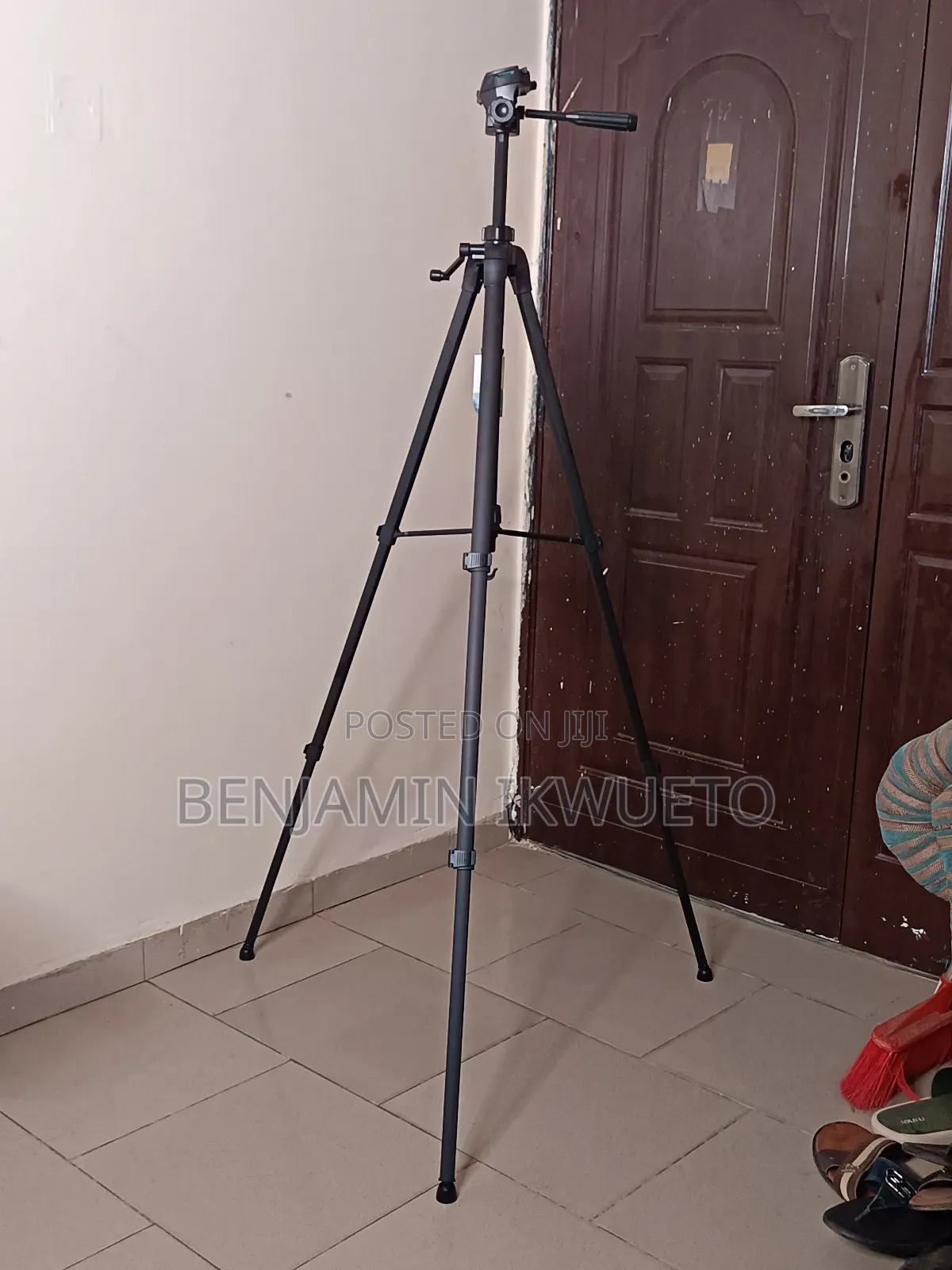 Video Camera Tripod