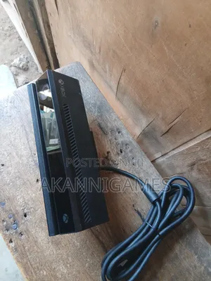 Official Microsoft Xbox One Kinect Sensor
