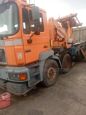 Man Diesel 12tyres Cass and Chassis Truck