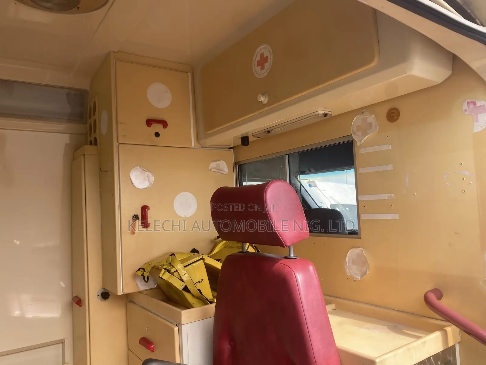 Mercedes-Benz Sprinter 2003 Yellow