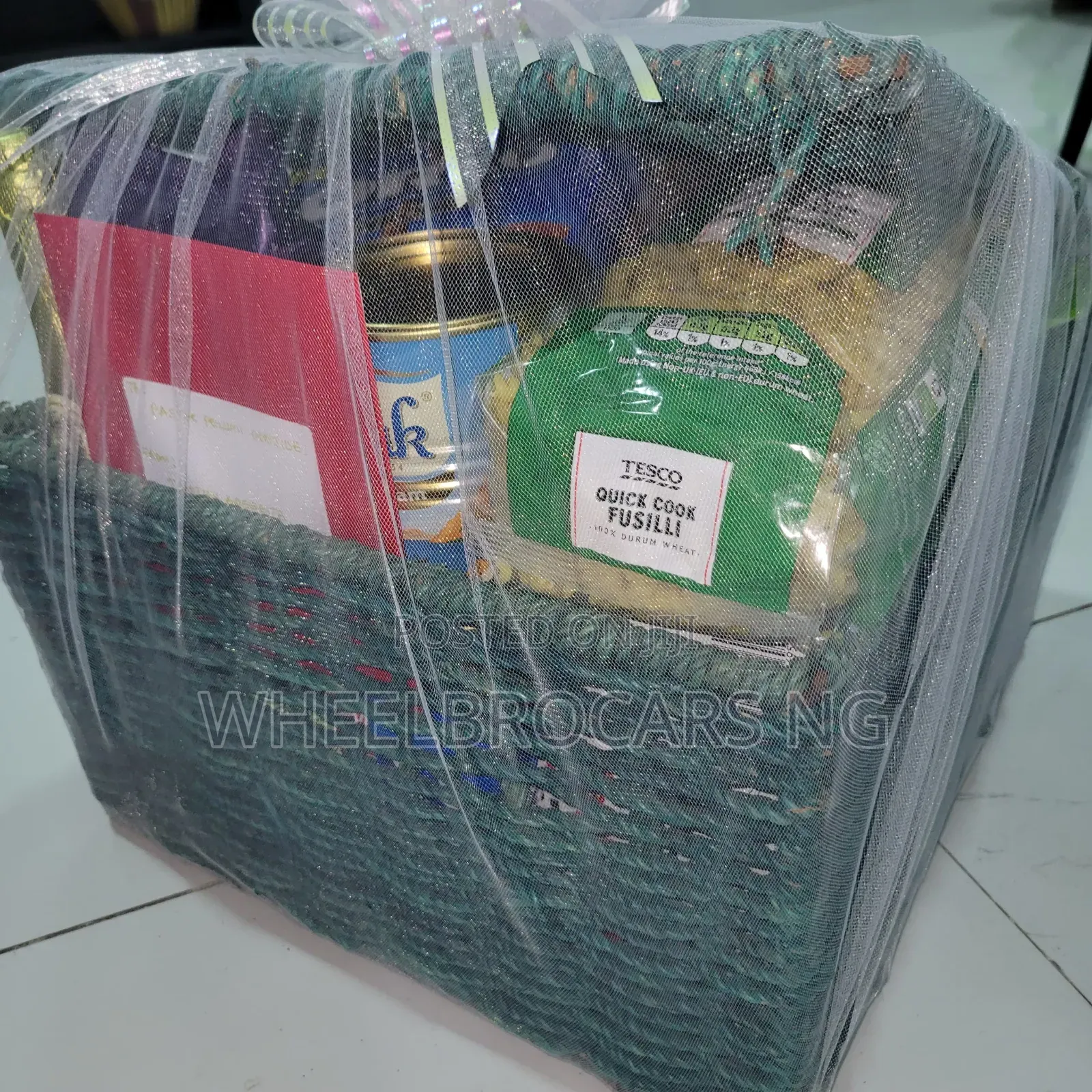 Hamper, Gift Boxes, Gift Sets and Fruit Baskets.