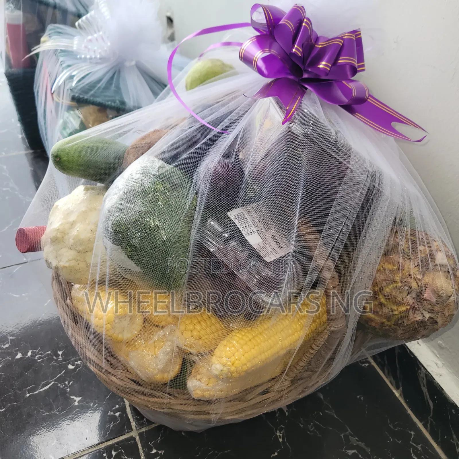 Hamper, Gift Boxes, Gift Sets and Fruit Baskets.