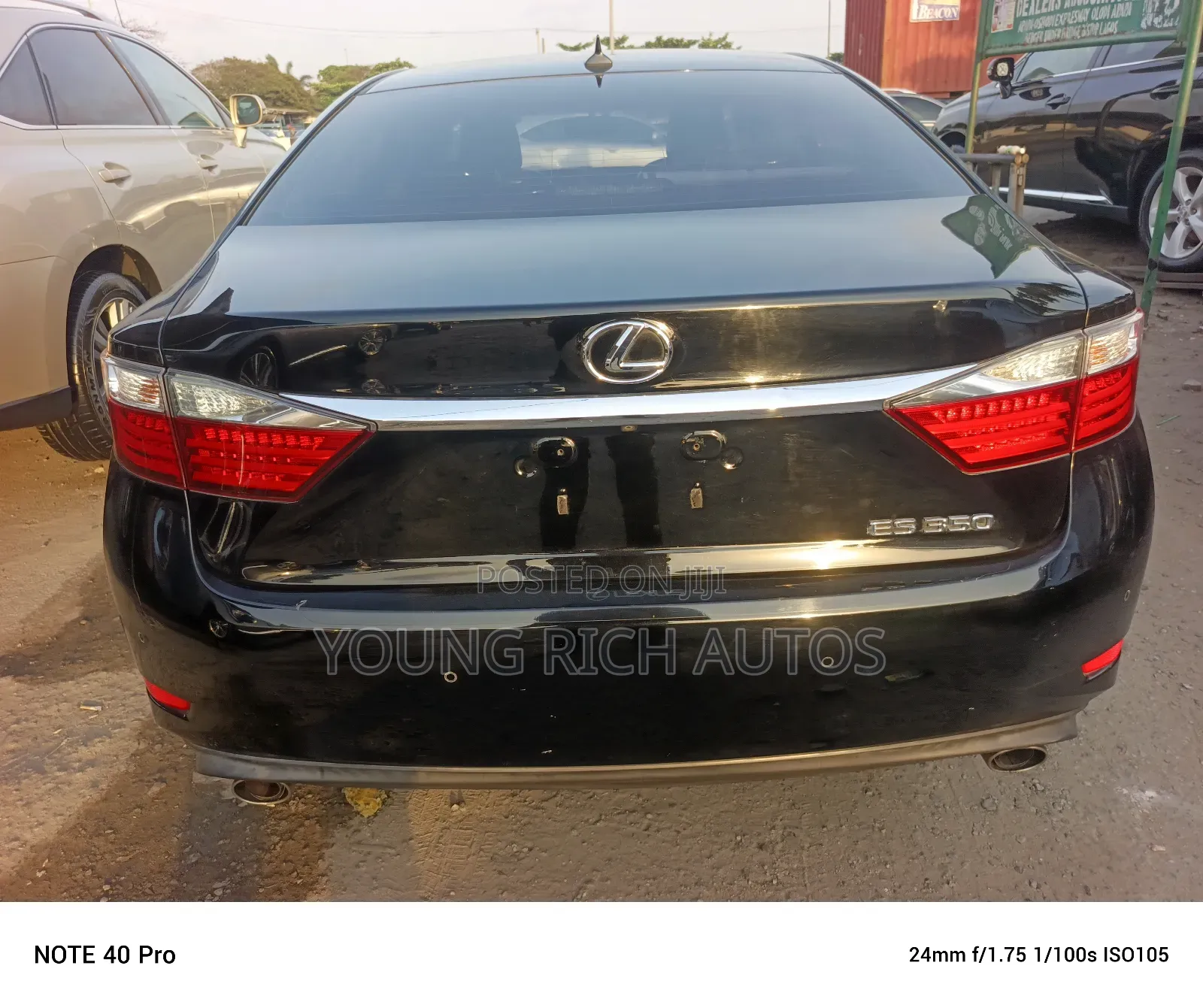 Lexus ES 2013 Black