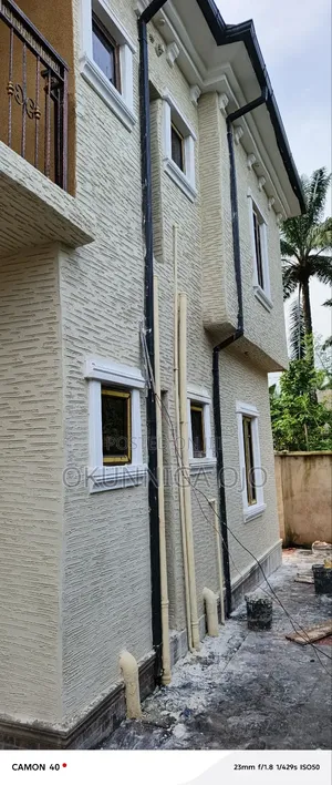 Gravitex Paint