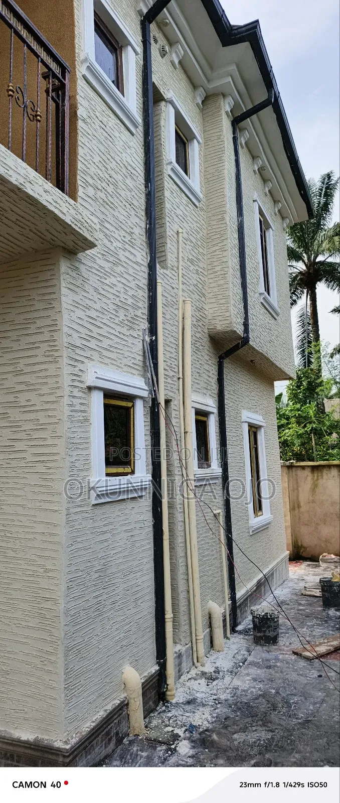 Gravitex Paint