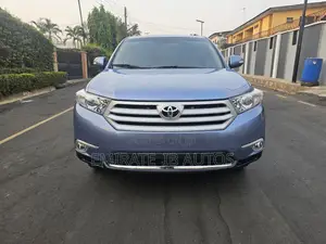 Toyota Highlander V6 2009 Blue