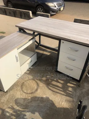 1.4 Executive Office Table