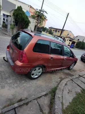 Peugeot 307 1.4 2004 Red