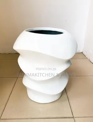 Mushroom Fiber Pot Available for Bulk Buyers Nationwide (Height: 42cm)